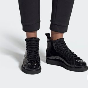 NWT Black high top Adidas